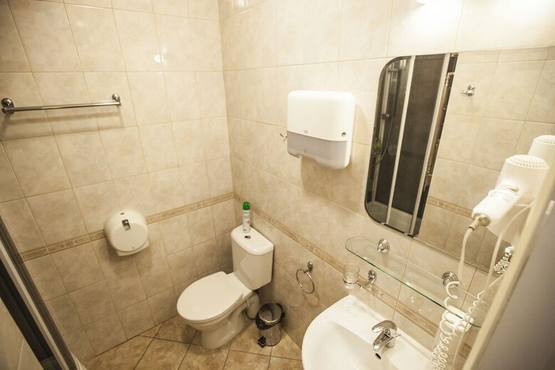 Hotel Baskov Guesthouse