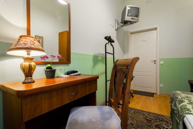 Hotel Baskov Guesthouse