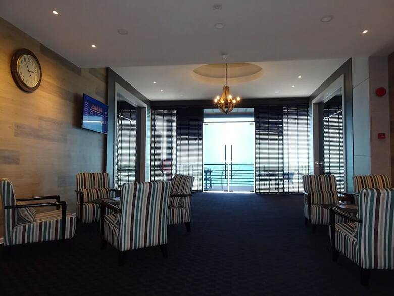 Bayfront Hotel