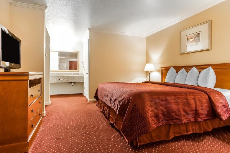 Hotel Quality Inn And Suites Gilroy