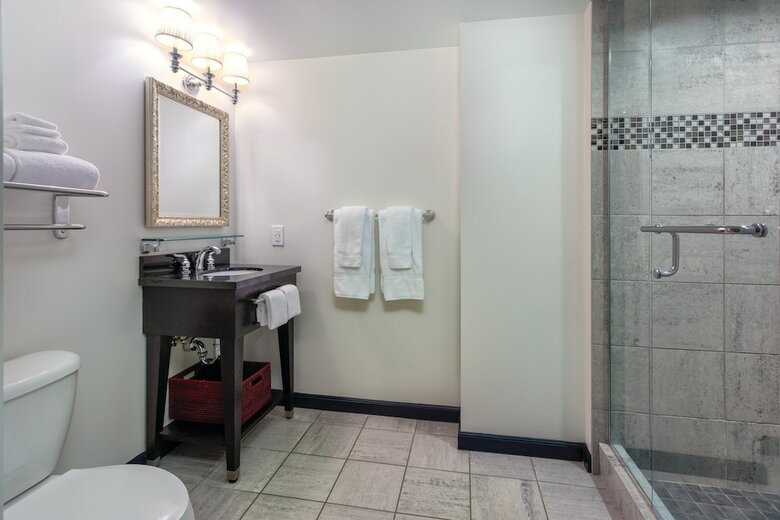 Hotel Club Wyndham Canterbury