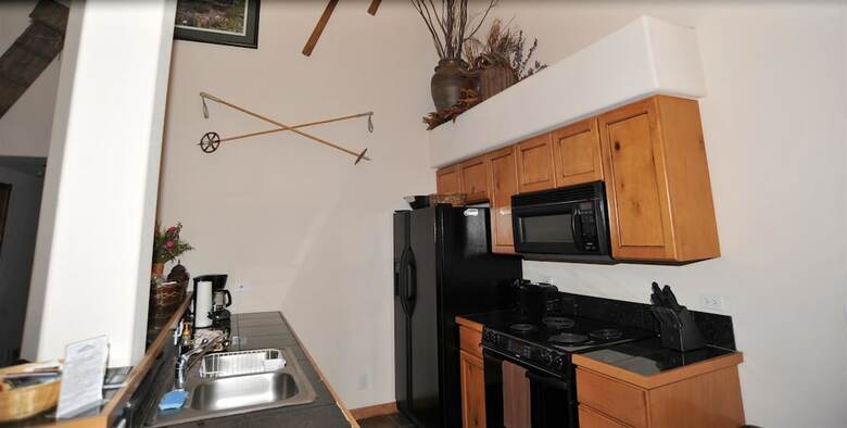 Los Pinos By Breckenridge Resort Managers