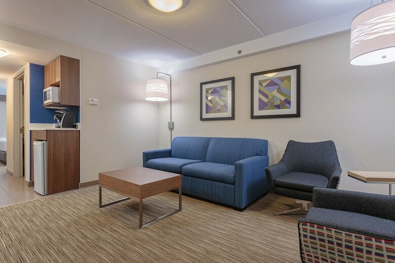Hotel Holiday Inn Express & Suites Belleville