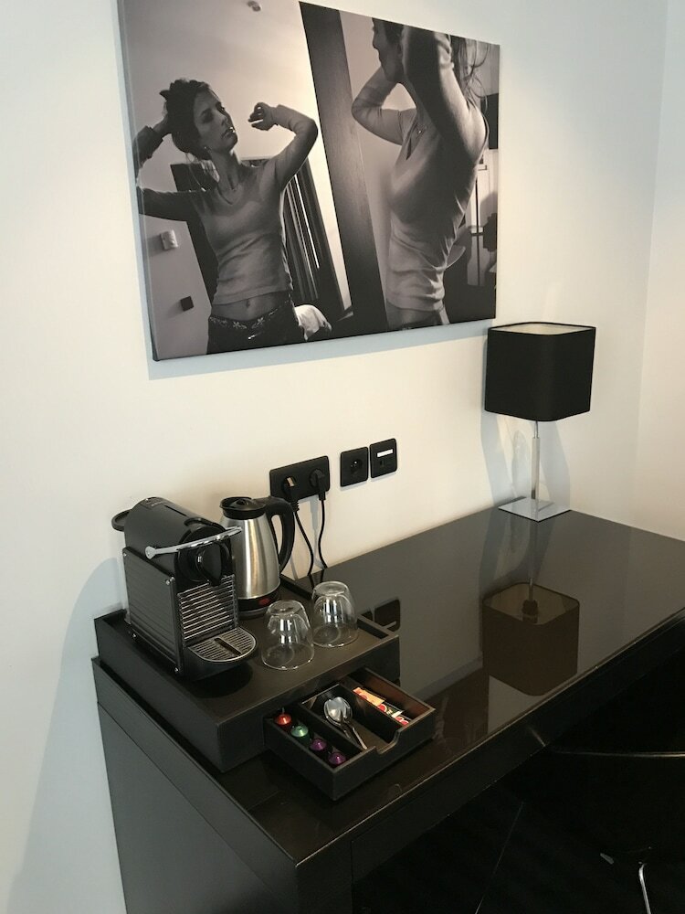 Hotel Be Manos Bw Premier Collection