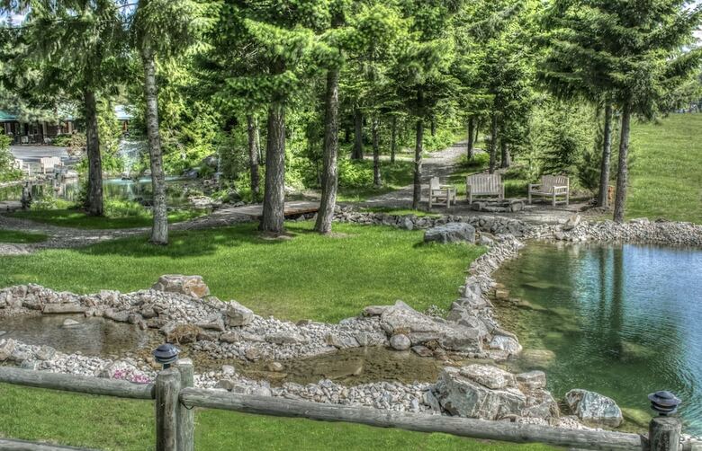 Hotel Bonners Ferry Log Inn