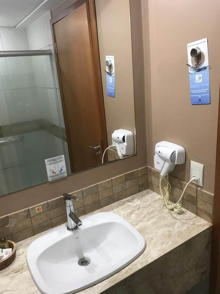 Apartamentos Suite Le Jardin Via Caldas