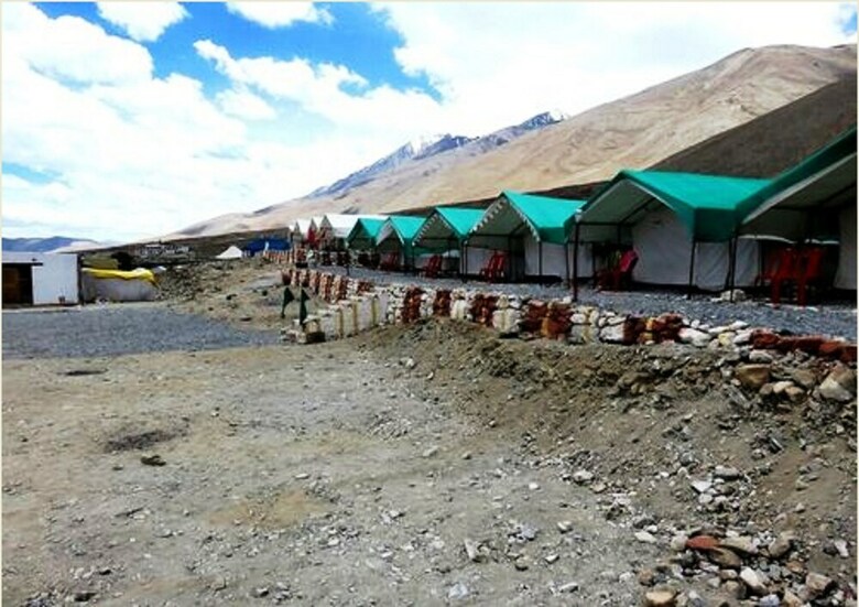 Tih Camp Blue Waters - Pangong