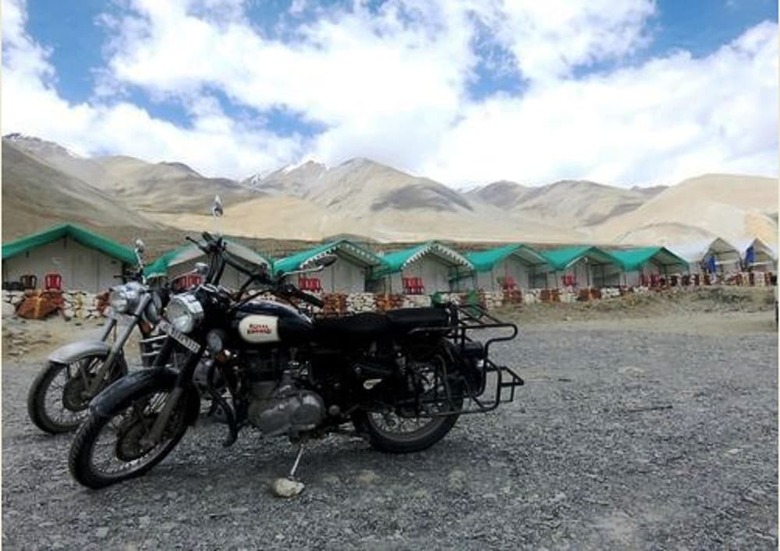 Tih Camp Blue Waters - Pangong