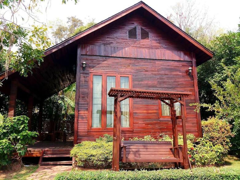 Hotel Mai Ngern Mai Thong Resort