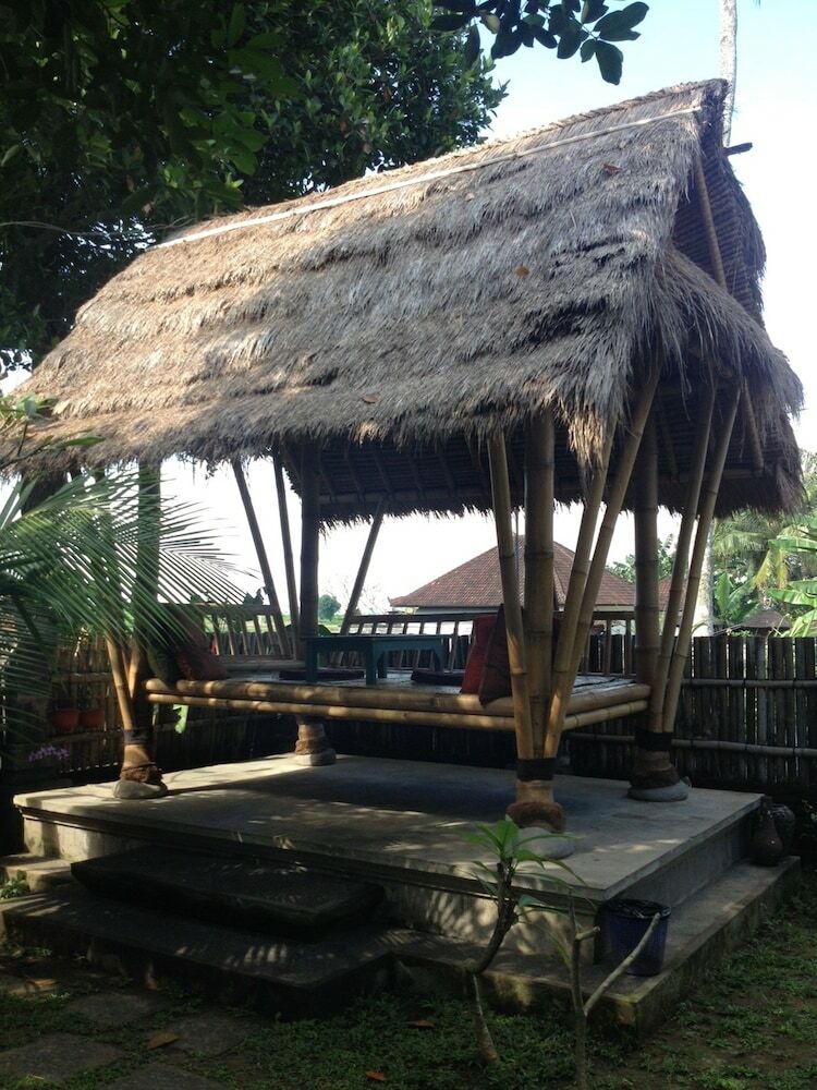 Hotel D'tegale Homestay