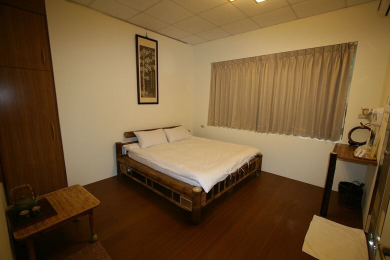 Bed & Breakfast Bamboo Paradise Resort & The Bamboo Inn