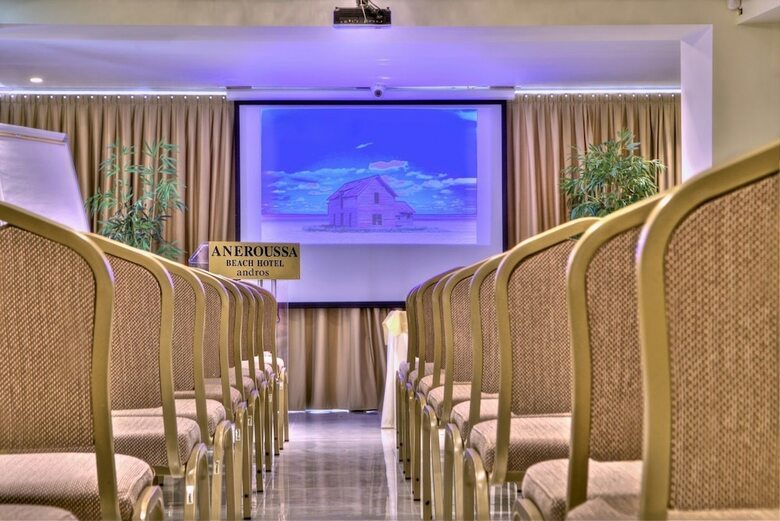 Hotel Aneroussa Beach
