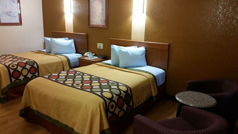 Motel Super 8 By Wyndham Waco/mall Area Tx