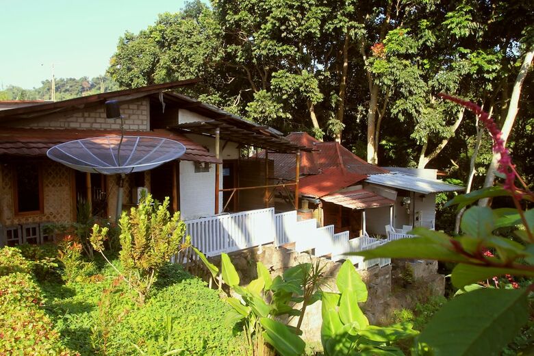 Hotel Bantal Guling Villa Bandung