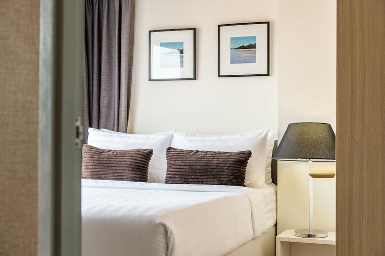 Hotel The Grass Serviced Suites By At Mind