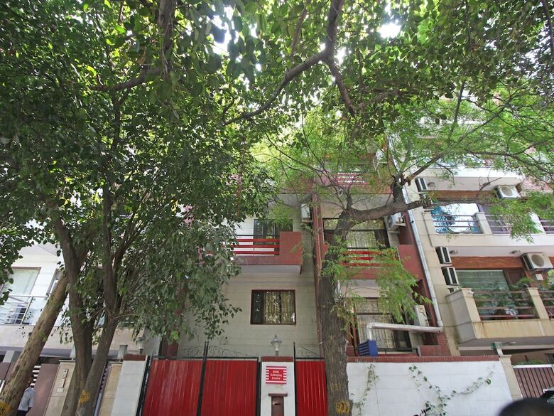 Hotel Oyo Flagship 592 Hauz Khas Village