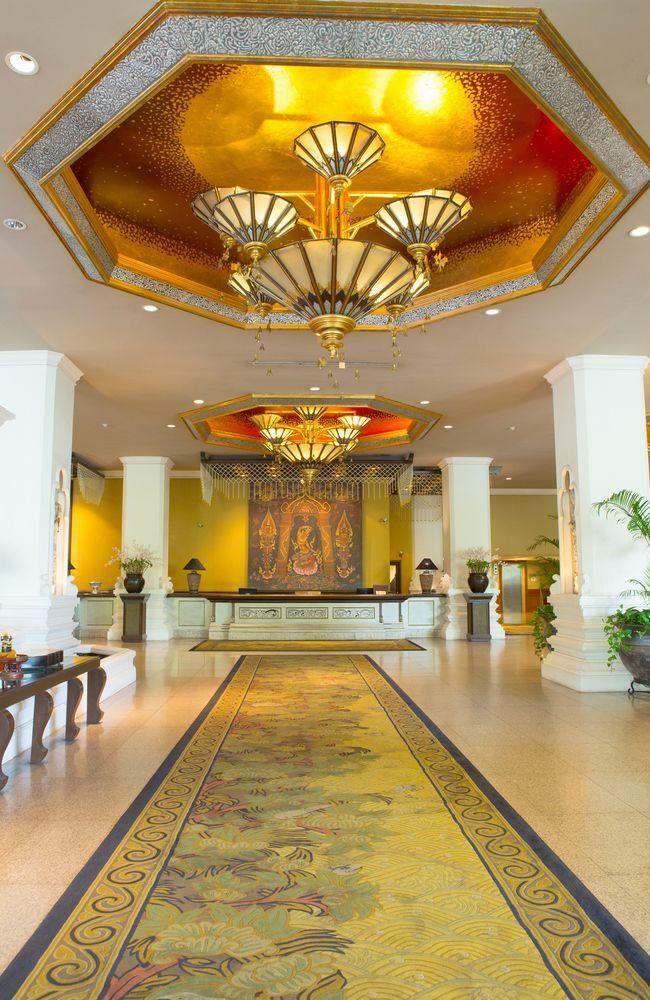 Chiang Mai Plaza Hotel