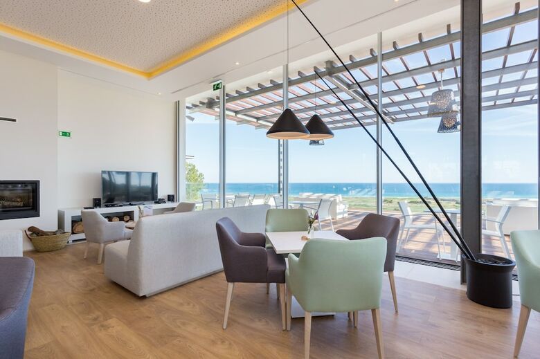 Palmares Beach House Hotel - Adults Only