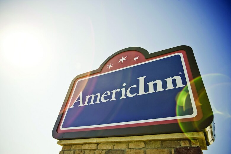 Hotel Americinn By Wyndham Dewitt