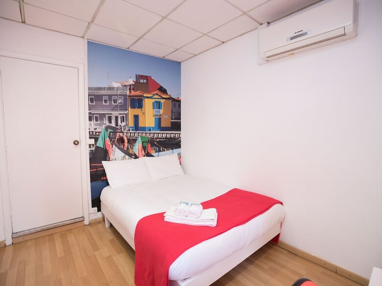 Hotel Peters Guesthouse - Al