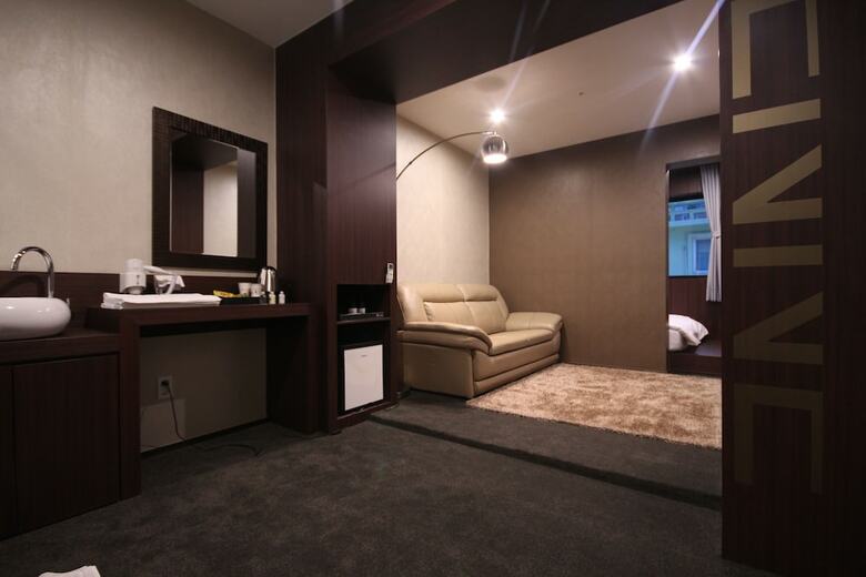 Nenne Boutique Hotel