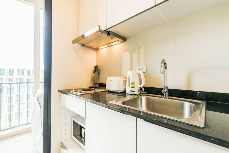 The Base Uptown By Favstay