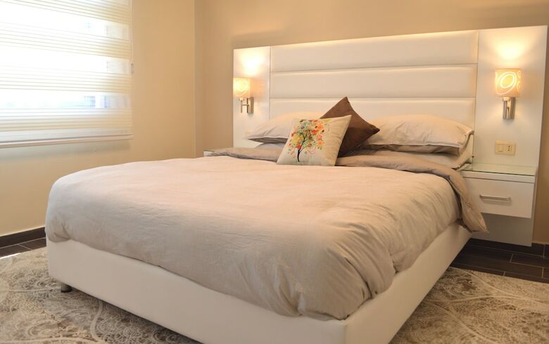 Janty Apartments