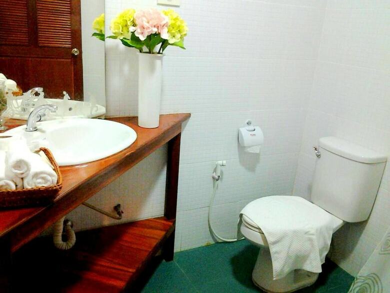 Hotel Siam Tara Resort