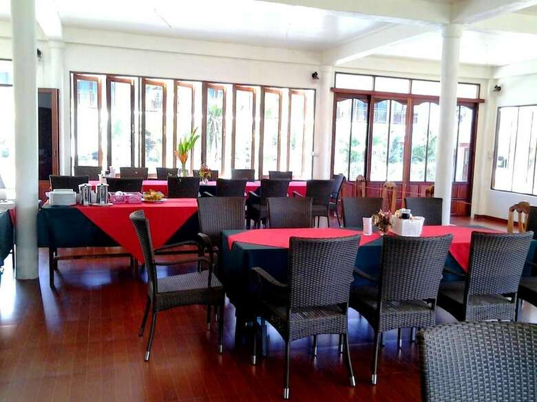 Hotel Siam Tara Resort