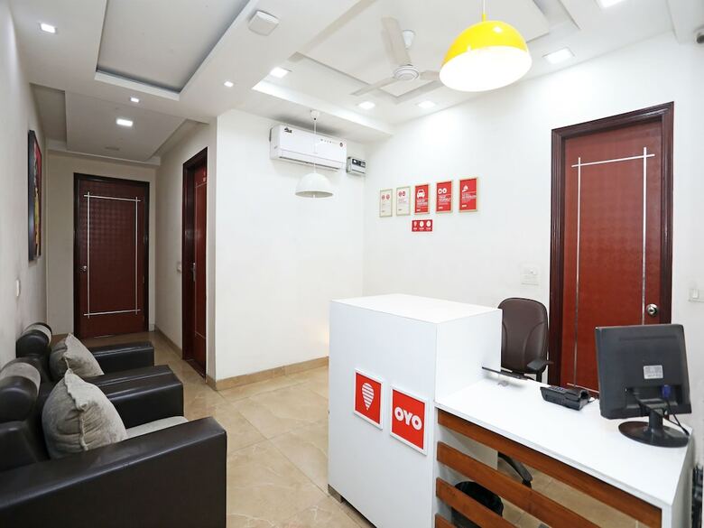 Hotel Oyo Flagship 545 Rohini Pitampura