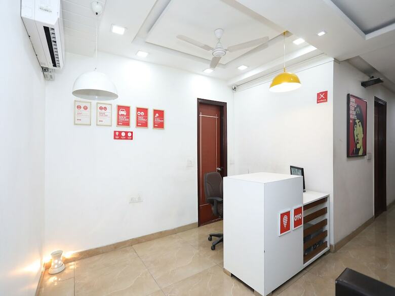 Hotel Oyo Flagship 545 Rohini Pitampura