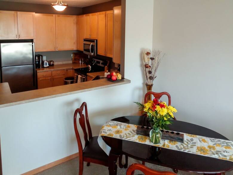 43rd St Apartments By Minnehaha Lofts