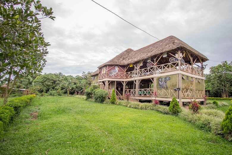 Roots Retreat And Camping Resort
