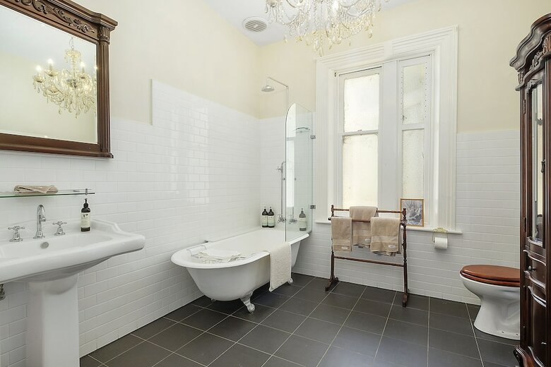 Hotel Claremont House