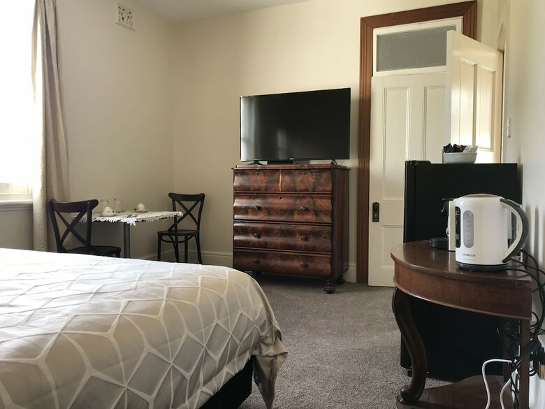 Hotel Claremont House