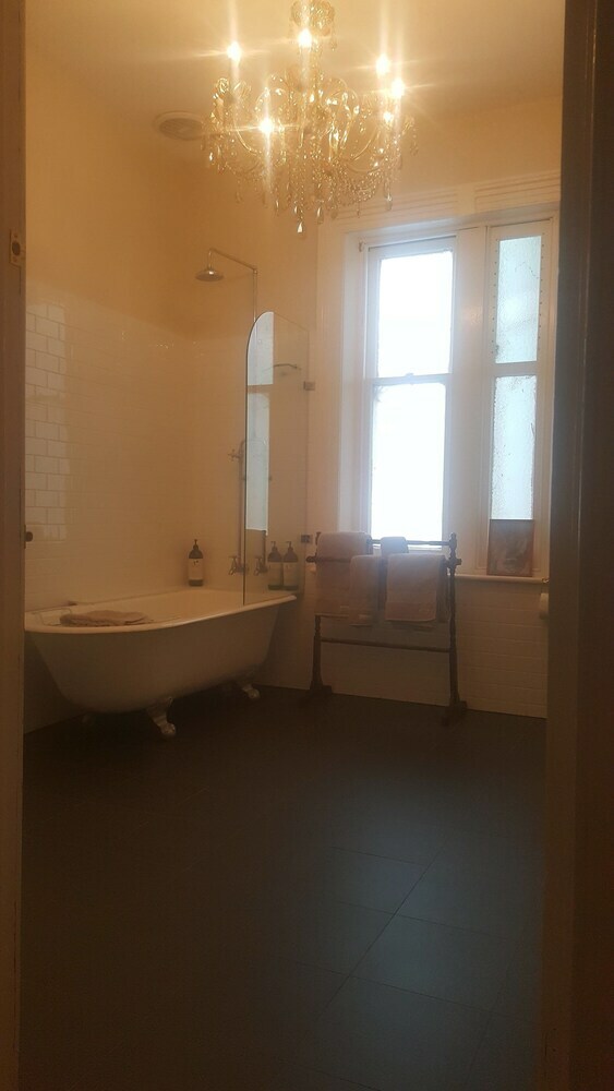 Hotel Claremont House