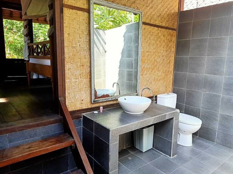 Hotel Si Pitung Village