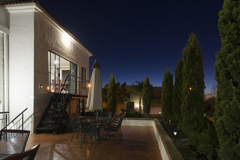 Hotel Northhill Guesthouse