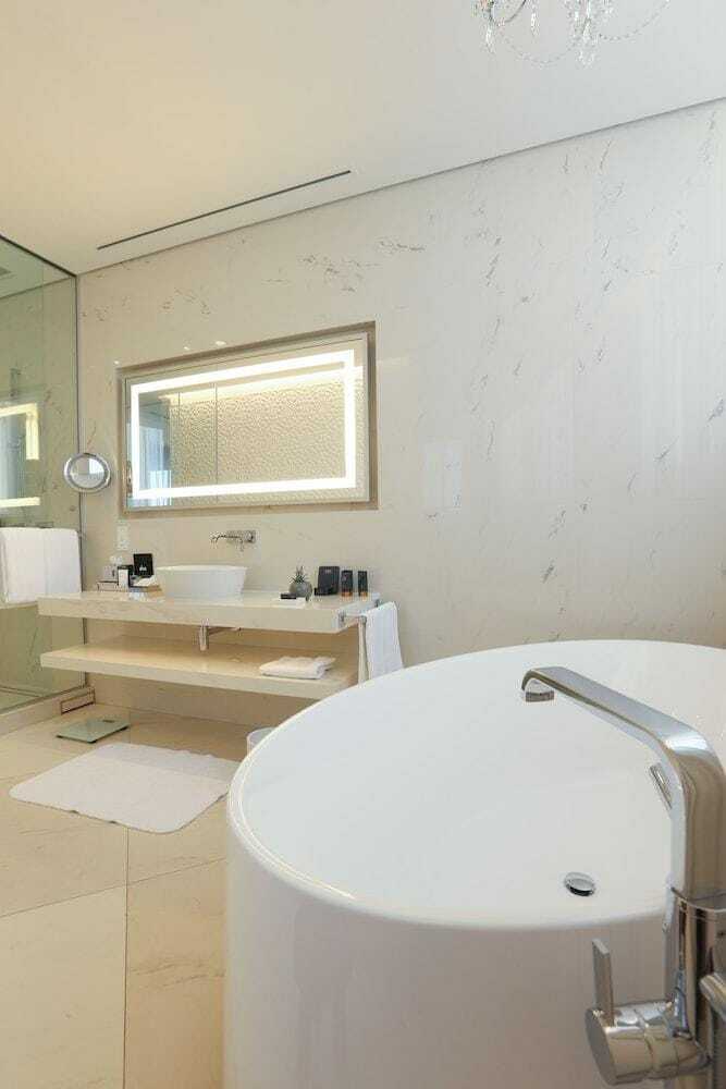 Hotel Mondrian Doha