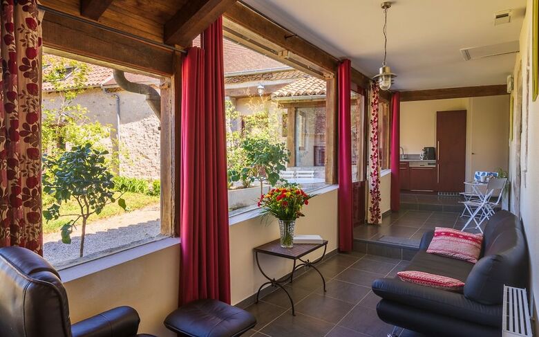 Hotel Domaine Des Ormeaux