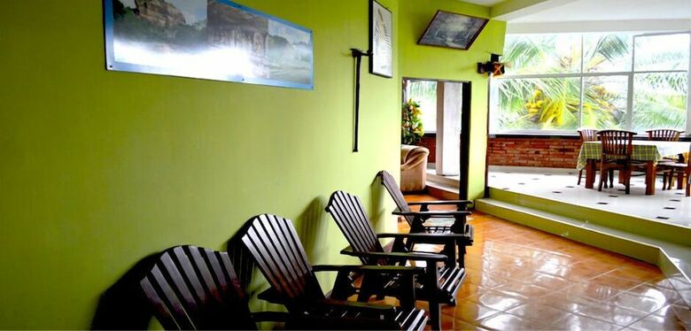 Hotel Kandyan Holiday Center