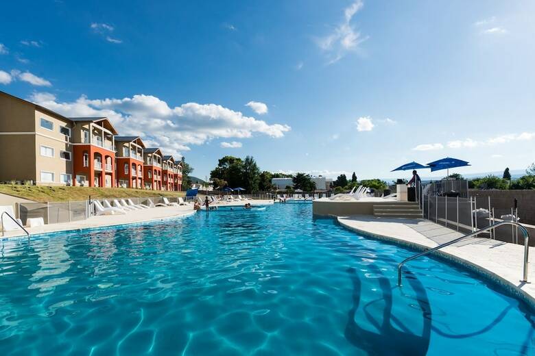 Hotel Howard Johnson By Wyndham Villa Carlos Paz