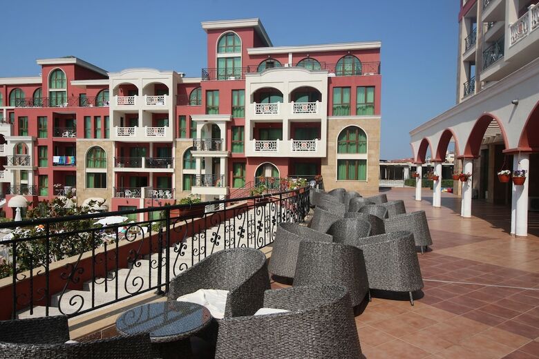 Menada Saint George Apartments