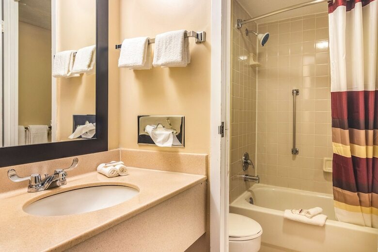 Hotel Red Roof Inn Ashtabula - Austinburg