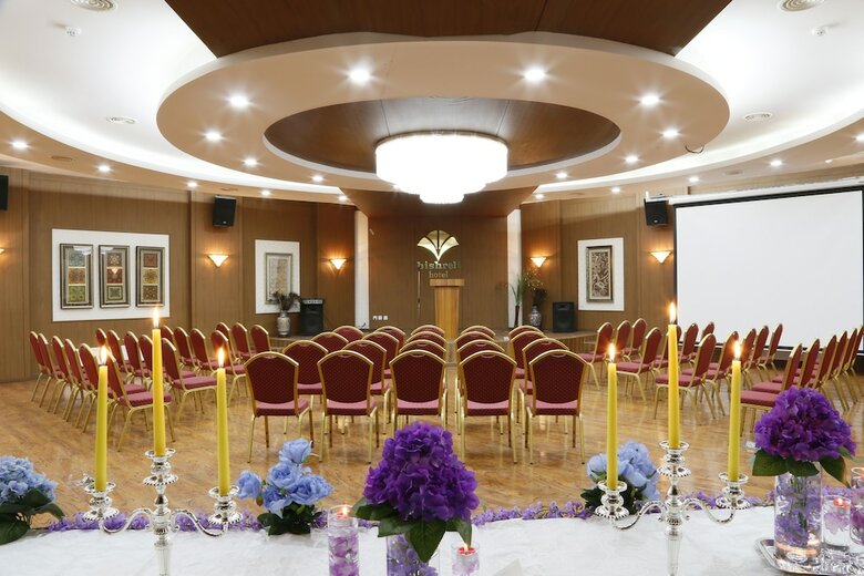 Bishrelt Hotel