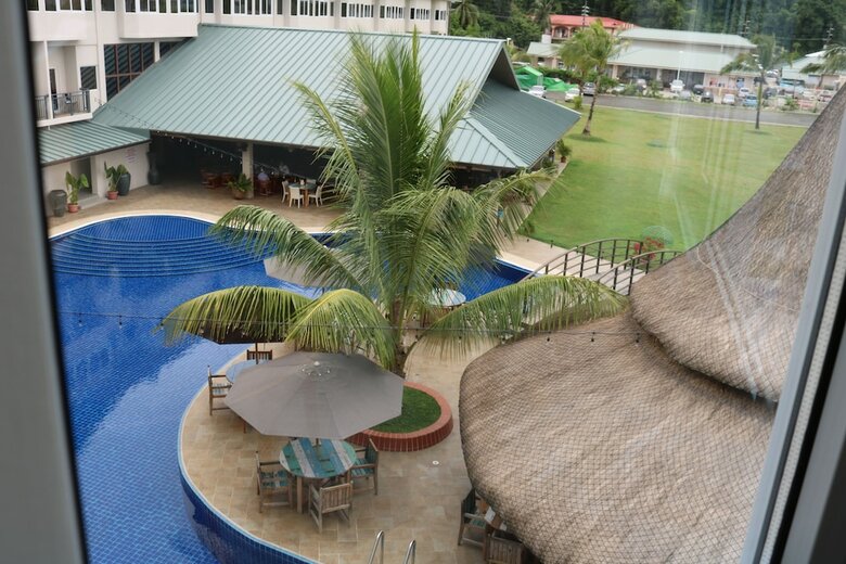 Hotel Cove Resort Palau