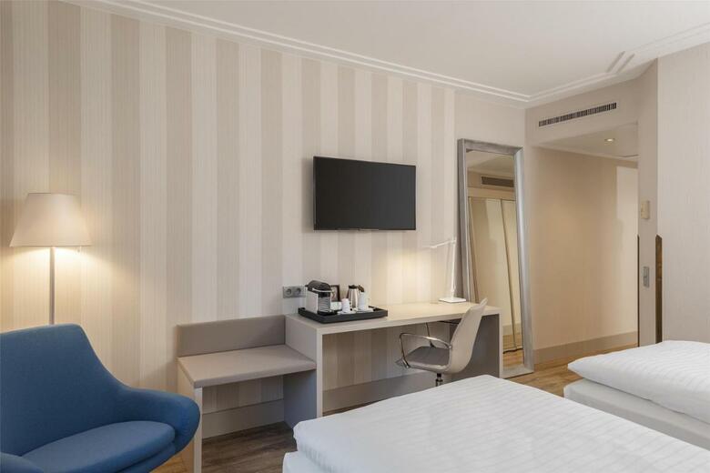 Hotel Moxy Vienna Airport