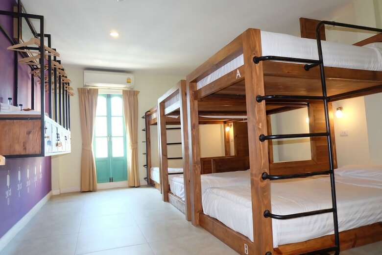 Hotel Siri Poshtel Bangkok