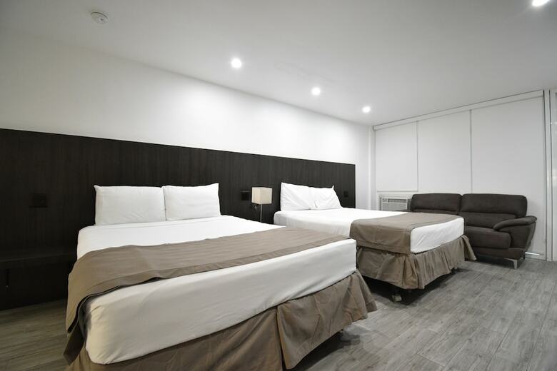 Apartamentos Harding Beach Suites