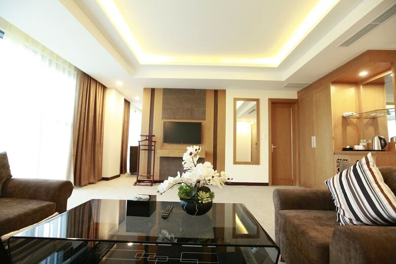 Muong Thanh Grand Con Cuong Hotel